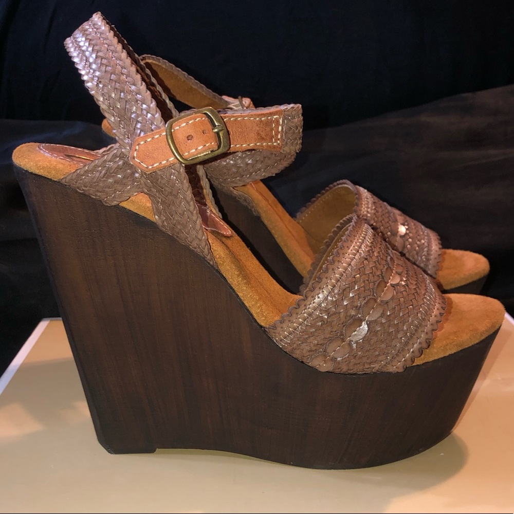 Platform wedges Sbicca Vintage Collection